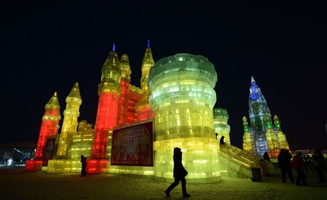 Фестиваль льда и снега в Харбине (Harbin Ice and Snow Festival)