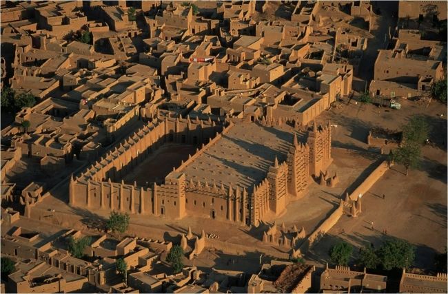 The Great Mosque of Jenna & another architectural record