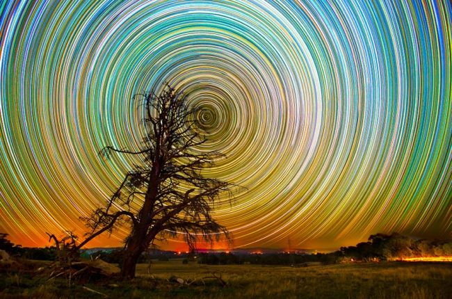 Exciting star trails in photos of Lincoln Harrison