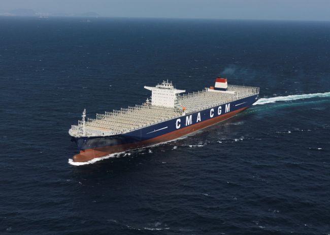 Самый большой в мире контейнерный корабль «CMA CGM Marco Polo»