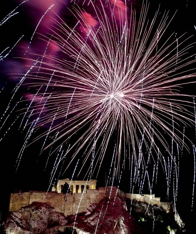 New Year's fireworks all over the planet 2013