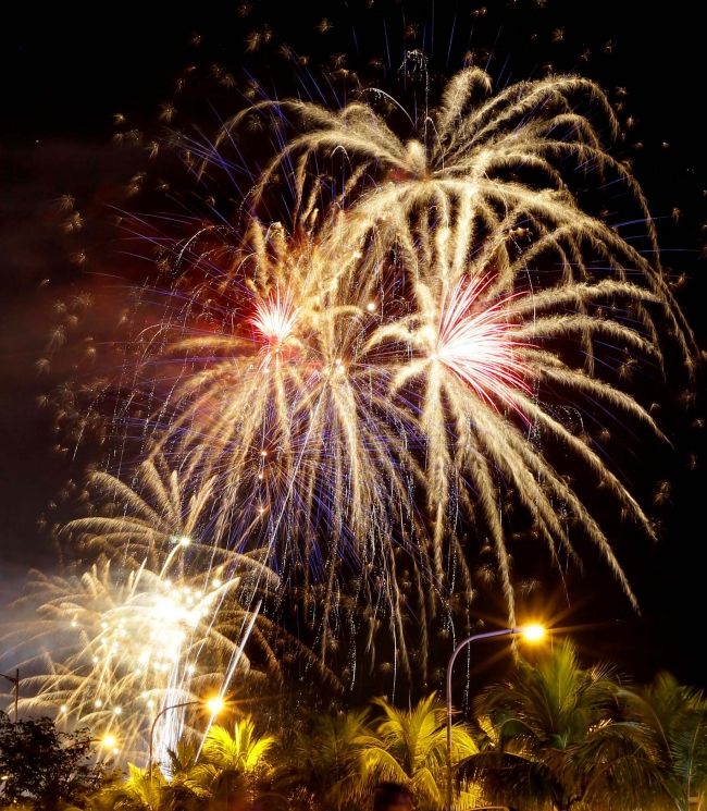 New Year's fireworks all over the planet 2013