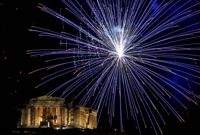 New Year's fireworks all over the planet 2013