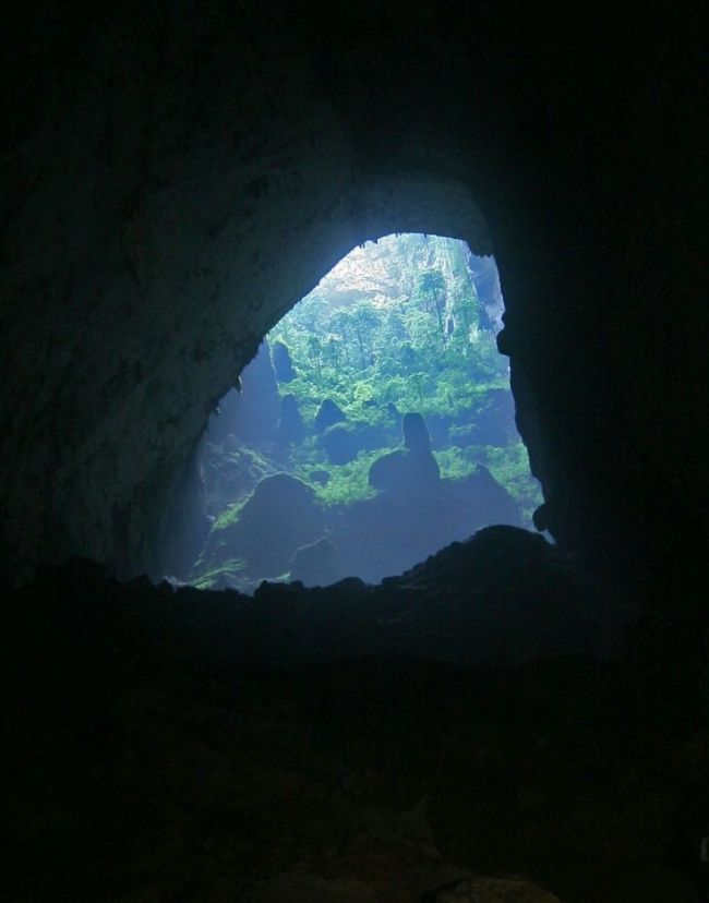 Самая большая пещера в мире