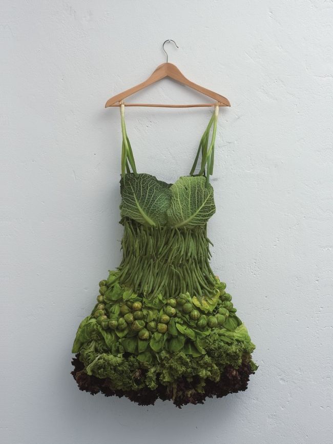 Food art and not only in the work of Sarah Illenberger