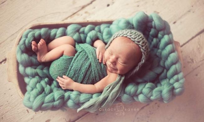 Sleeping babies in photos