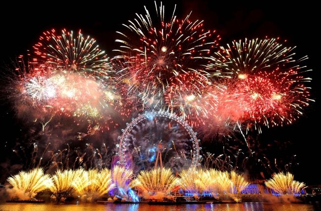 New Year's fireworks all over the planet 2013