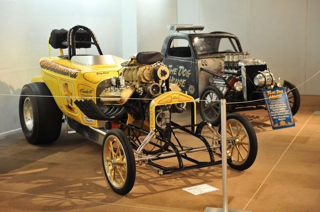 Annual Exhibition of Retro Cars