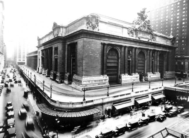 The central station of New York: an age-old story