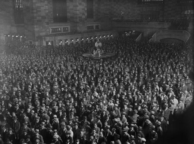 New York Central Station: an age-old story