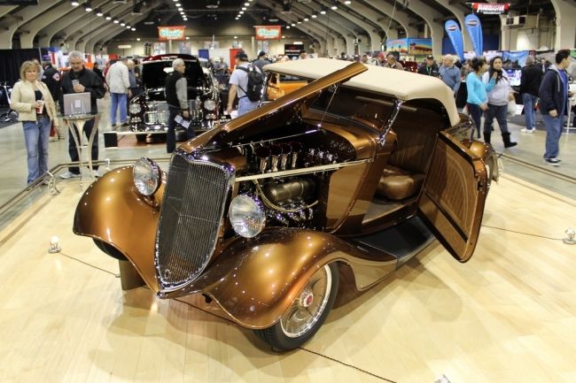 Ежегодная выставка ретромобилей «Grand National Roadster Show 2013»