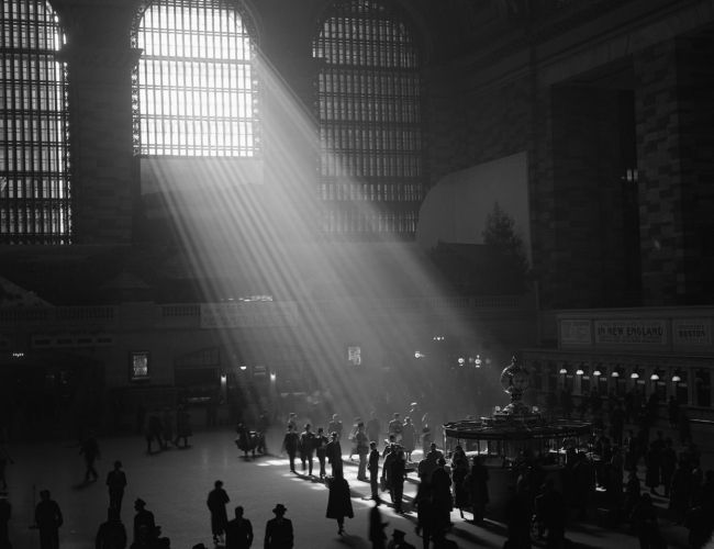 New York Central Station: an age-old story