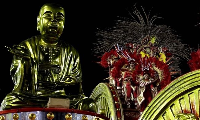 Carnival in Rio de Janeiro: the finish line