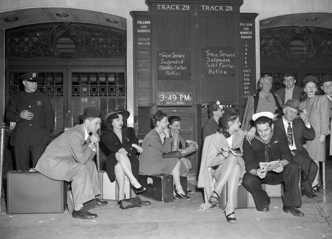 New York Central Station: an age-old story