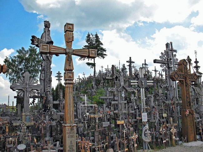 Mountain of the Crosses & ndash; place of finding happiness