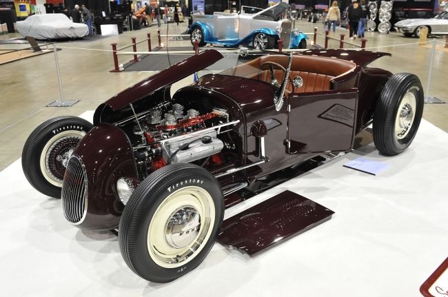 Ежегодная выставка ретромобилей «Grand National Roadster Show 2013»