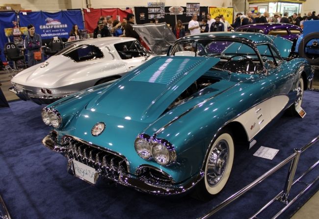 Ежегодная выставка ретромобилей «Grand National Roadster Show 2013»