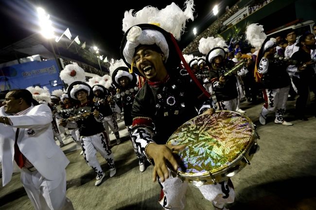 Carnival in Rio de Janeiro: the finish line