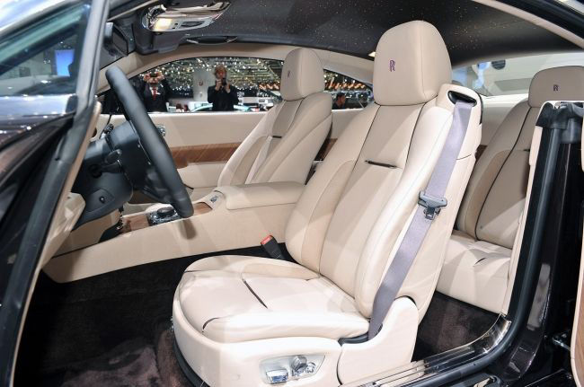 Женевский автосалон 2013 (Geneva Motor Show 2013): роскошь и величие