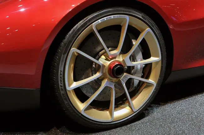 Автосалон в Женеве 2013 (Geneva Motor Show 2013): мощнее и быстрее