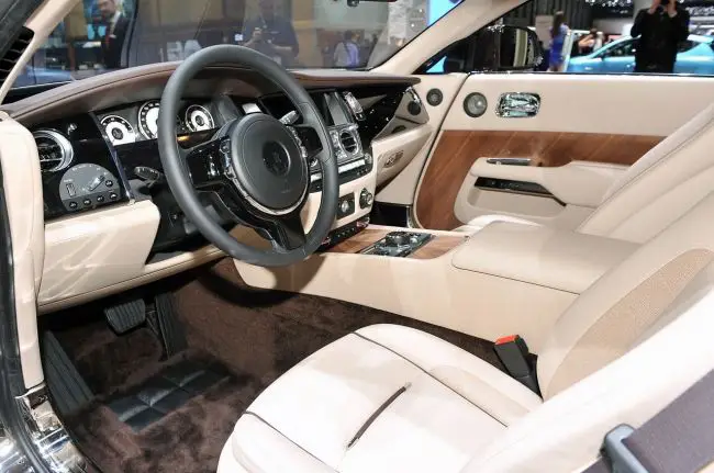 Женевский автосалон 2013 (Geneva Motor Show 2013): роскошь и величие