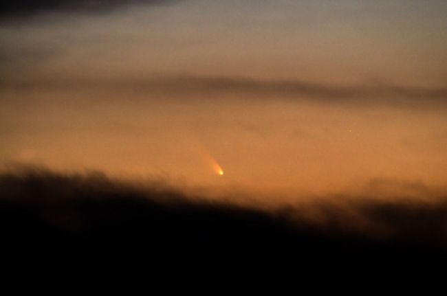 Comet Panstars appeared in the sky above the Earth