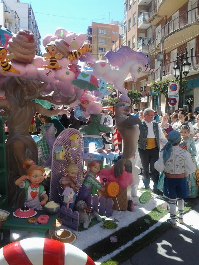 Фестиваль «Лас Фальяс» (Las Fallas) в испанской Валенсии