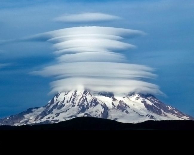 Lenticular clouds (lenticular) from around the world