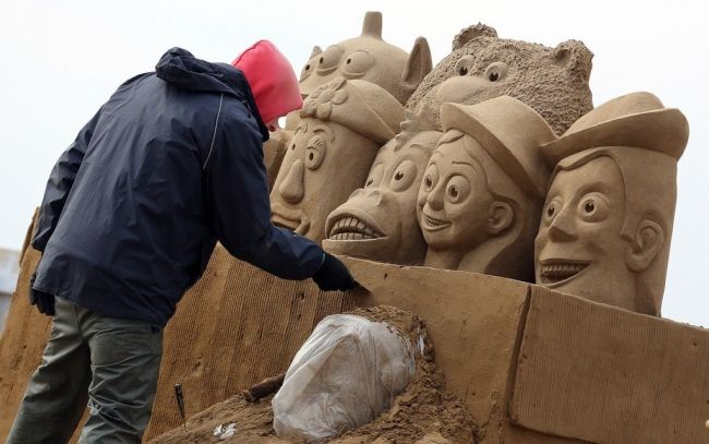 Festival of Sand Sculpture in England