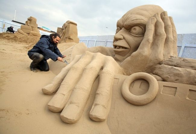 Фестиваль песочной скульптуры в Англии