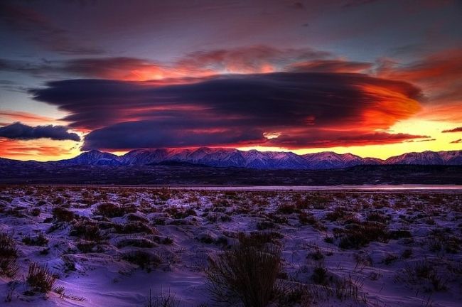 Lenticular clouds (lenticular) from around the world