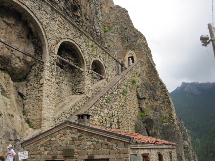 The five most inaccessible monasteries of the world