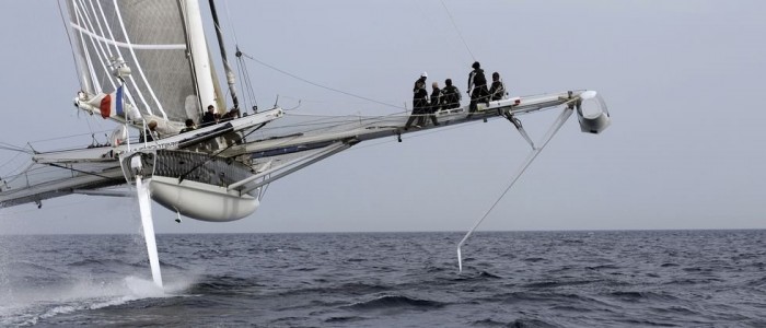 The fastest sailboat in the world - & laquo; Hydroptere & raquo;