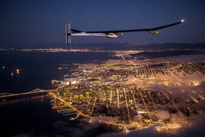 The Solar Impulse is preparing for a round-the-world flight (online broadcast)