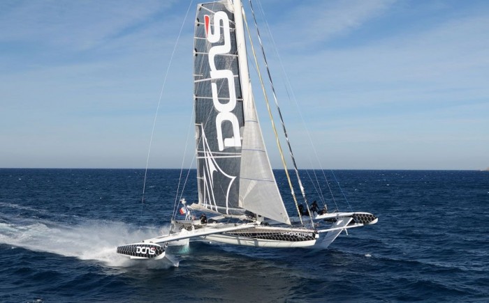 The fastest sailboat in the world - & laquo; Hydroptere & raquo;