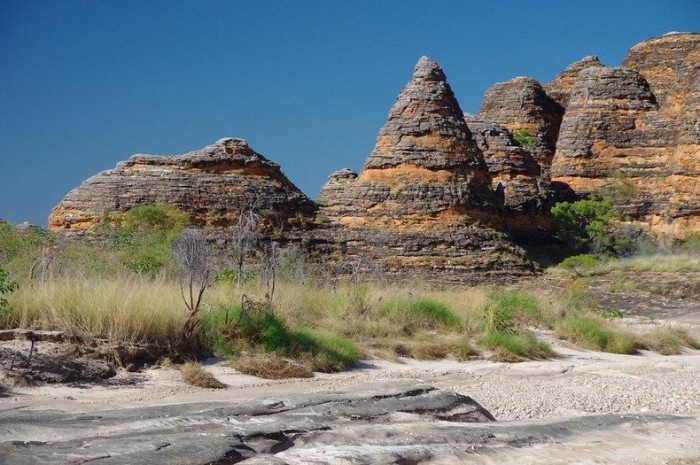 The unusual Bangl-Bangle ridge in Australia