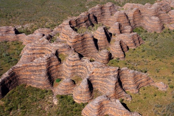 The unusual Bangl-Bangle ridge in Australia