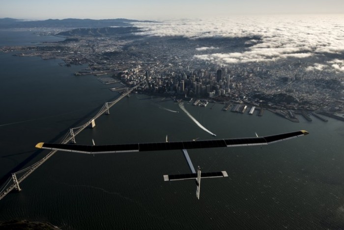 Самолет «Solar Impulse» готовится к кругосветному полету (онлайн трансляция)