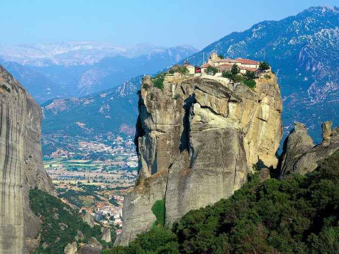 The five most inaccessible monasteries of the world