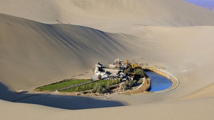 Unusual oasis in China