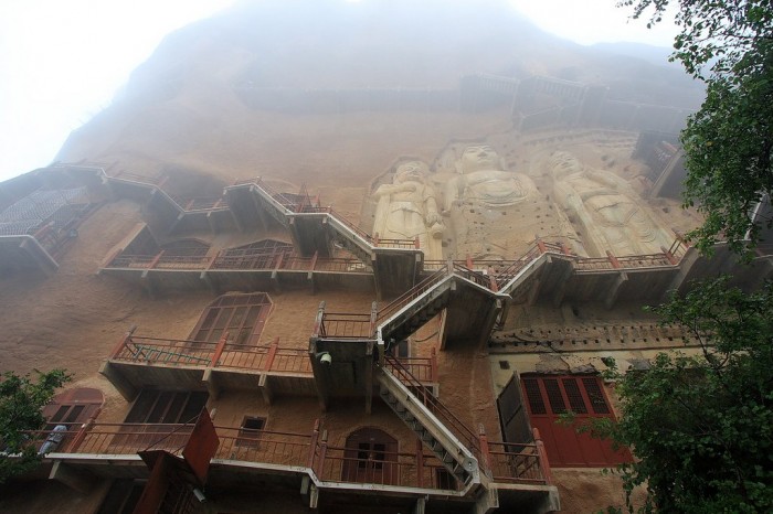 Mayzhishan & ndash; temple of two hundred caves