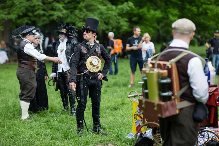 Фестиваль вэйва, готики и стимпанка «Wave-Gotik Treffen 2013»