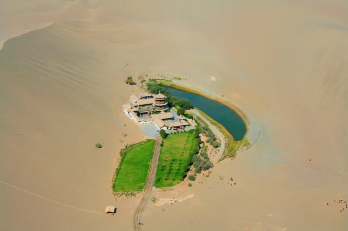 Unusual oasis in China