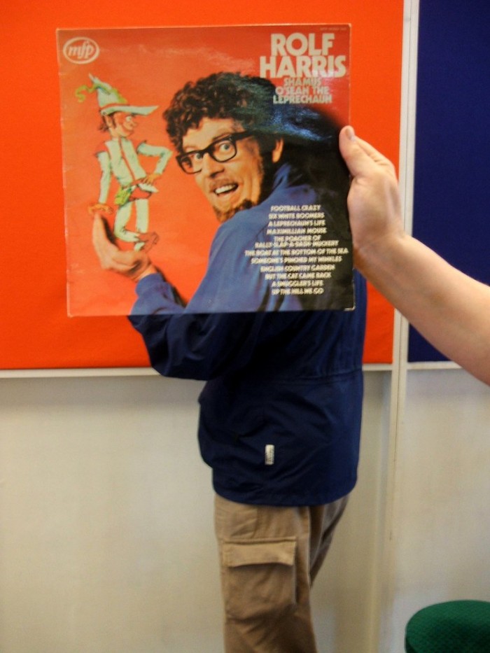 Позитивний фотопроект & laquo; Sleeveface & raquo;