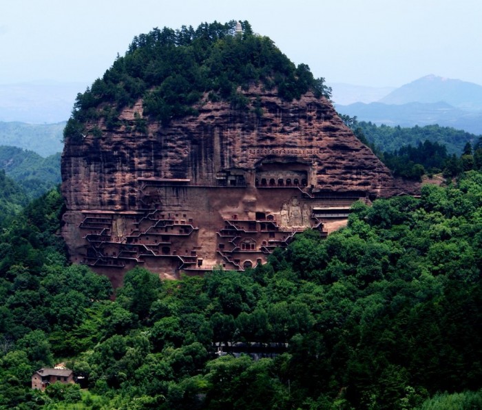 Mayzhishan & ndash; temple of two hundred caves