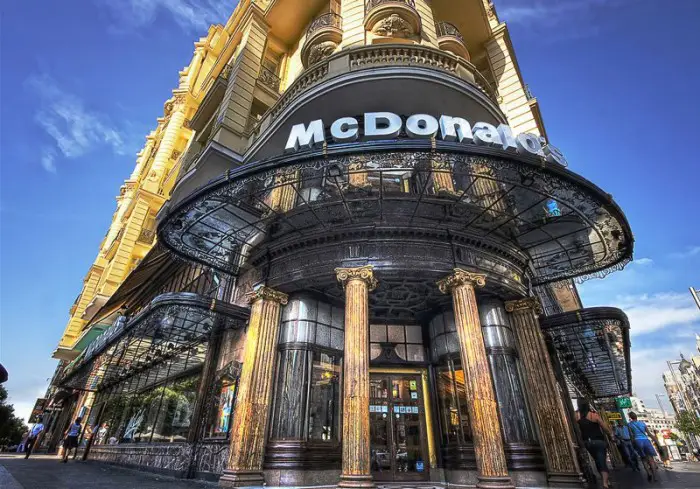 Самые необычные рестораны McDonald’s в мире