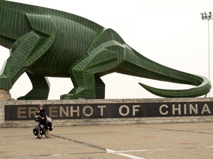 Ehrenhot & ndash; city of dinosaurs