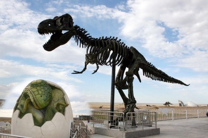Еренхот & ndash; місто динозаврів
