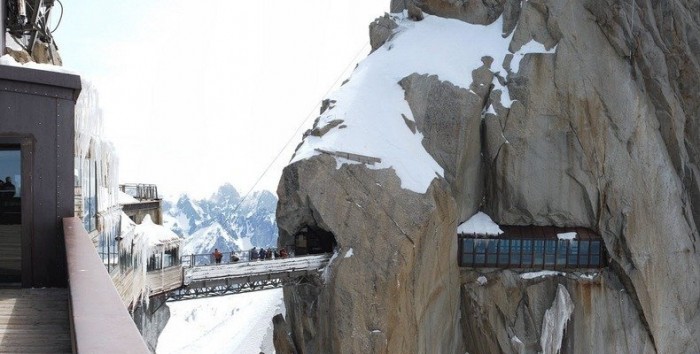 Midday peak of Aiguille du Midi