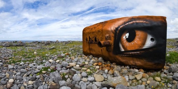 Brilliant eyes in the street art Eoin